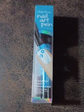 4/$30 New Sally Hansen Nail Art Pen - #11 Bright Blue